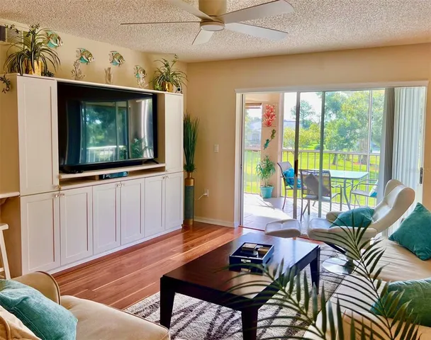 $217,700 | 6501 Stone River Road, Unit 203, Bradenton, FL 34203