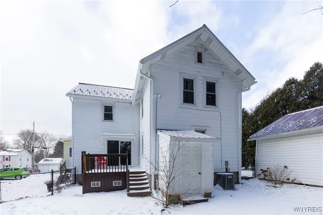 $259,000 | 28 North Davis Street, Orchard Park, NY 14127