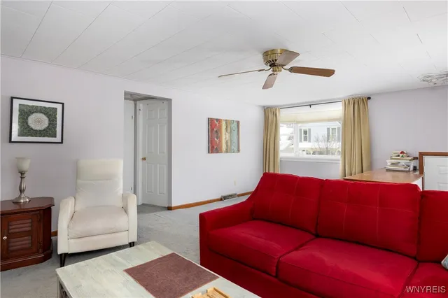 $259,000 | 28 North Davis Street, Orchard Park, NY 14127