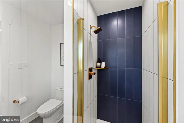 $899,999 | 309 Gordon Road, Robbinsville, NJ 08691