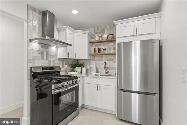 $899,999 | 309 Gordon Road, Robbinsville, NJ 08691