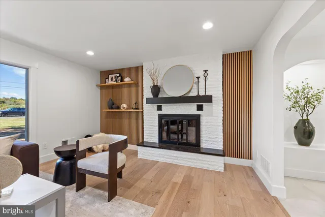 $899,999 | 309 Gordon Road, Robbinsville, NJ 08691