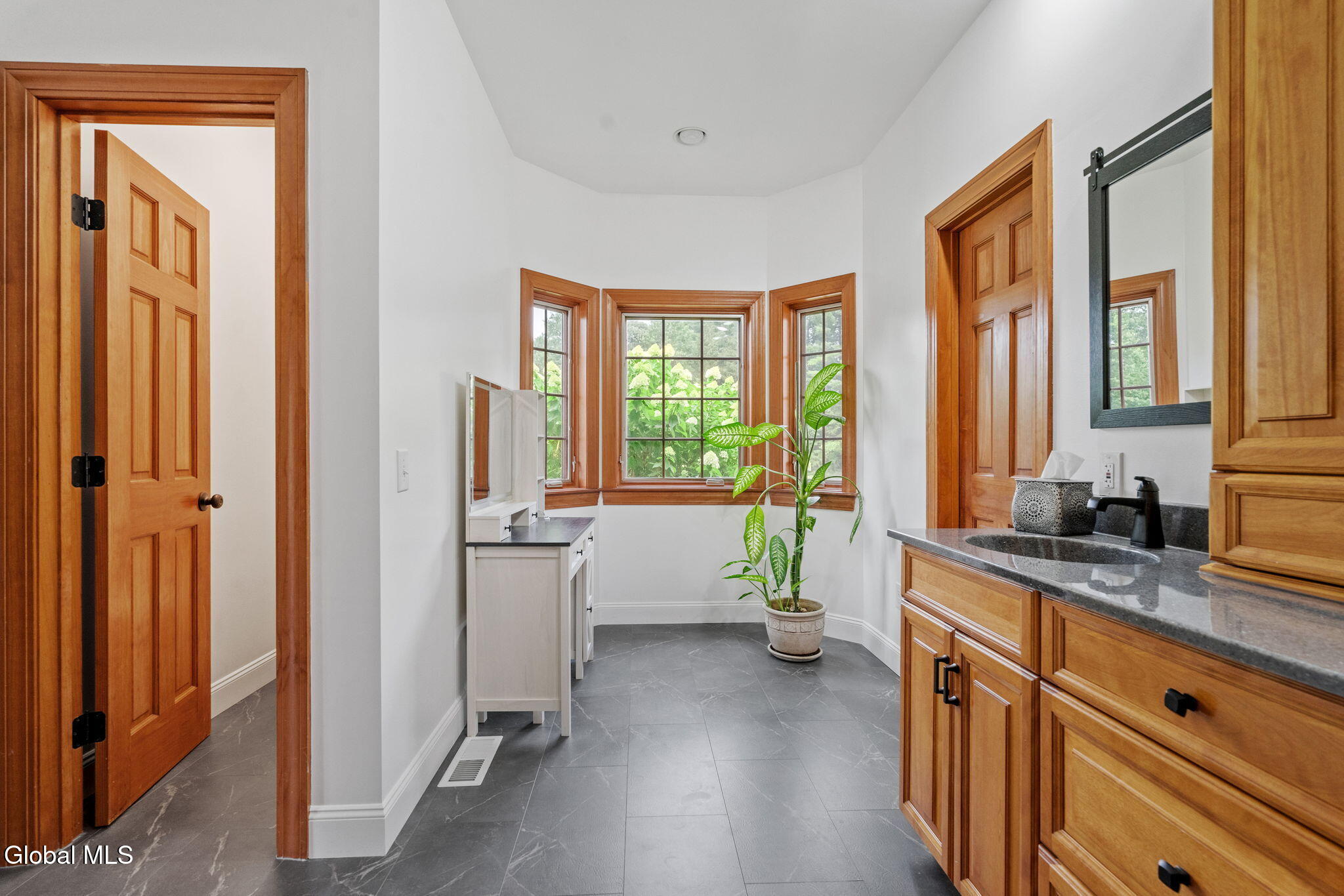 737 Muitzeskill Road Schodack, NY 12156 - Photo 23 of 64 114-web-or-mls-737-muitzeskill-rd