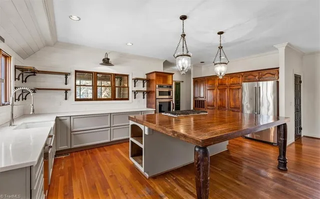 $3,950 | 3808 Waldenbrook Road, Greensboro, NC 27407