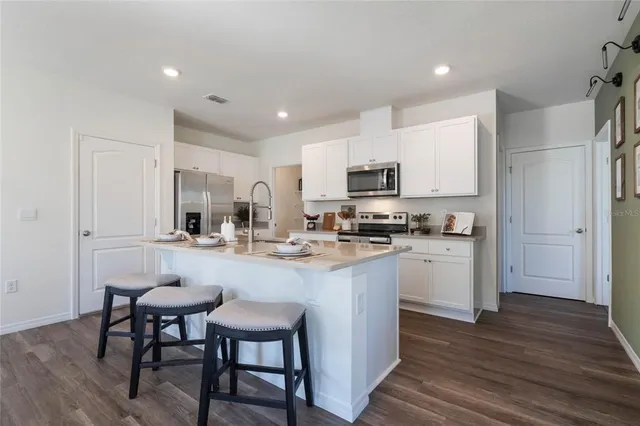 $383,990 | 3413 Nettle Loop, Tavares, FL 32778