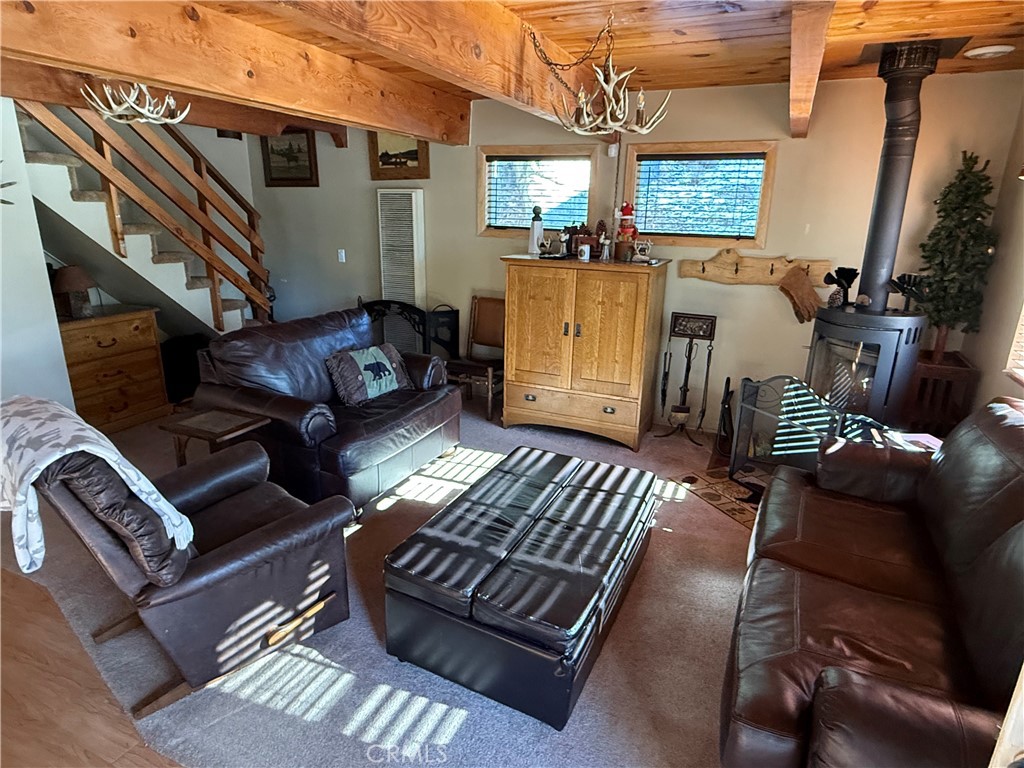 1289 Canyon Road Fawnskin, CA 92333 - Photo 3 of 11