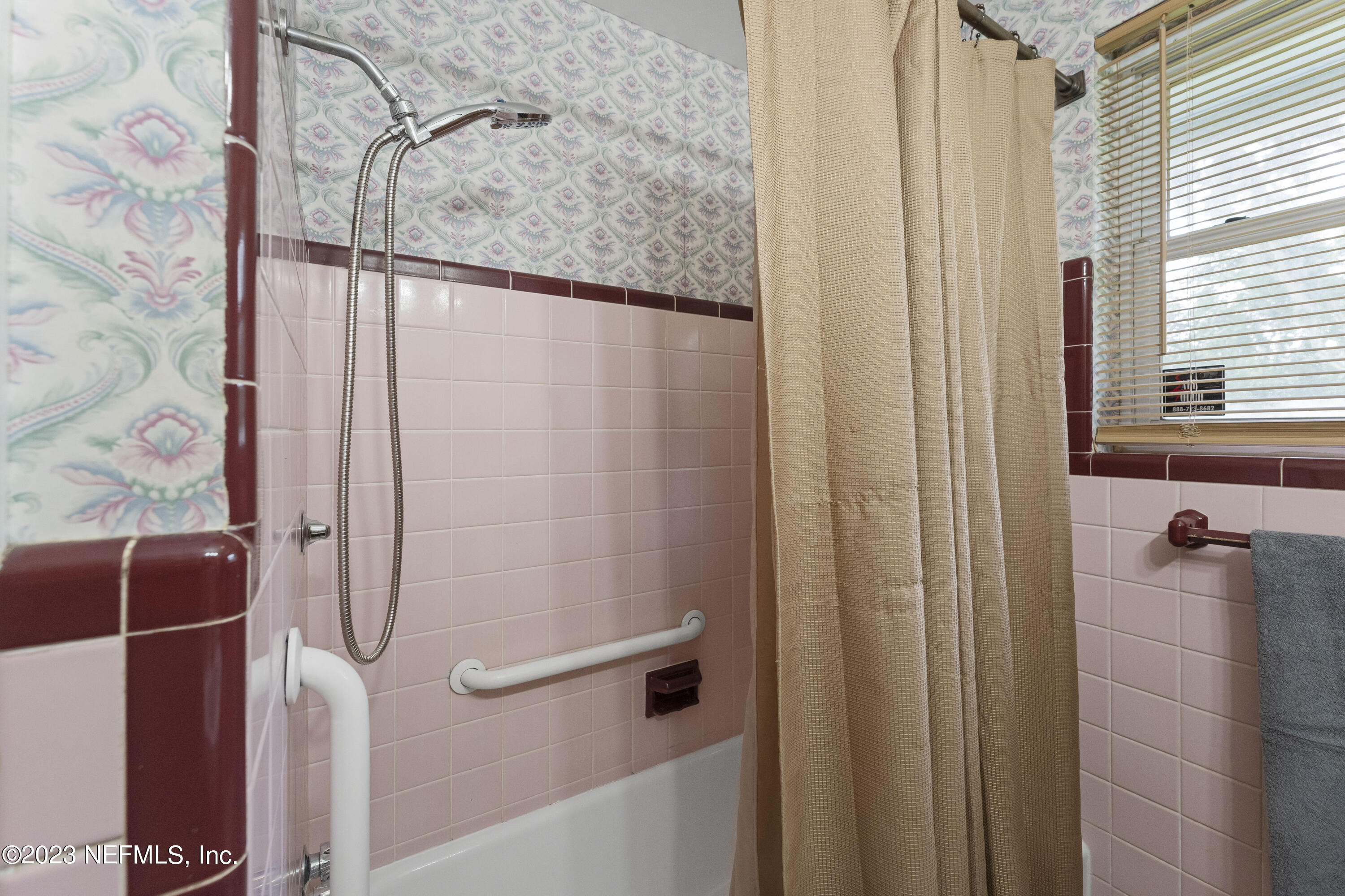 6204 Smallwood Road Jacksonville, FL 32216 - Photo 19 of 27 6204 Smallwood Rd Edit-29
