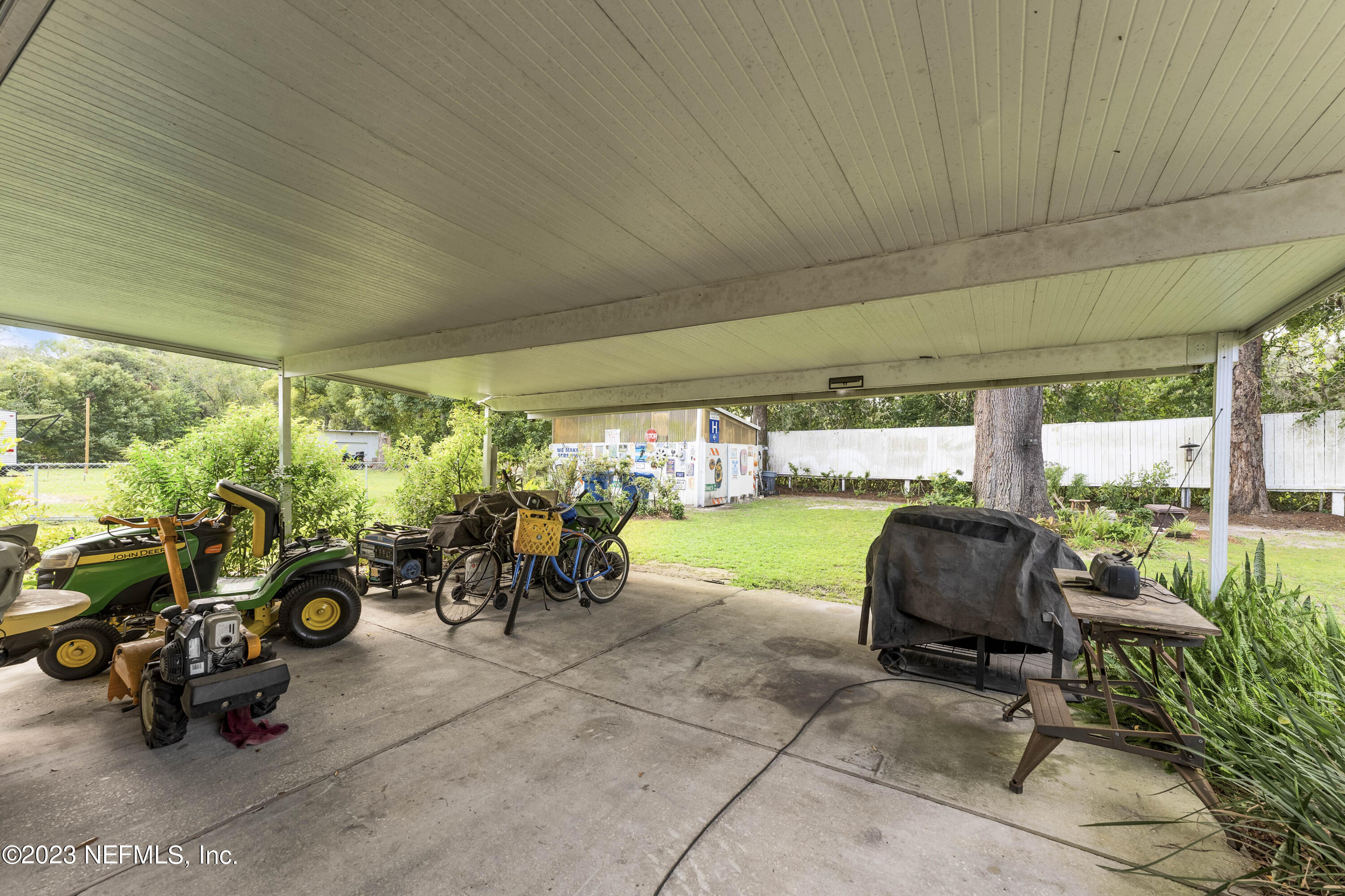 6204 Smallwood Road Jacksonville, FL 32216 - Photo 22 of 27 6204 Smallwood Rd Edit-32