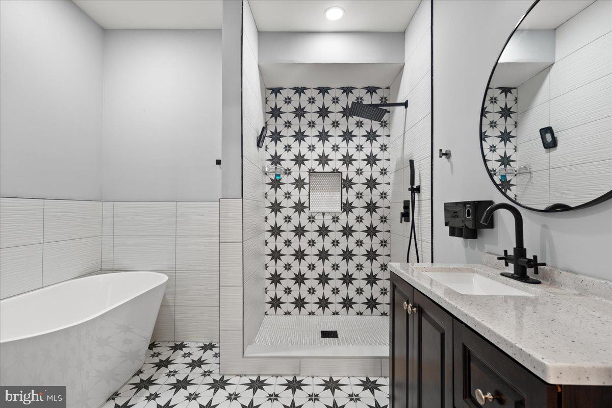 3910 Chatham Road Baltimore, MD 21207 - Photo 41 of 71