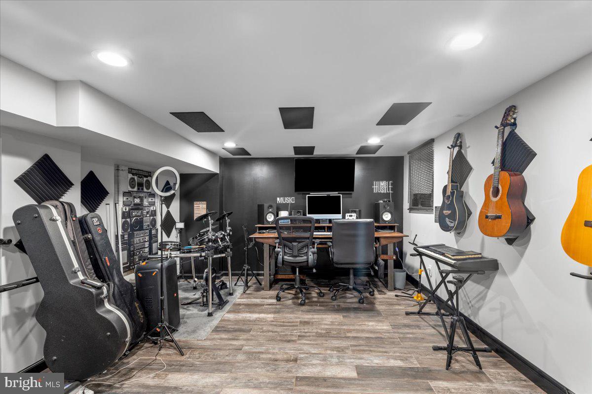 3910 Chatham Road Baltimore, MD 21207 - Photo 54 of 71 a view of a room with gym equipment