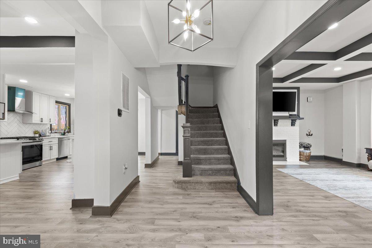 3910 Chatham Road Baltimore, MD 21207 - Photo 6 of 71