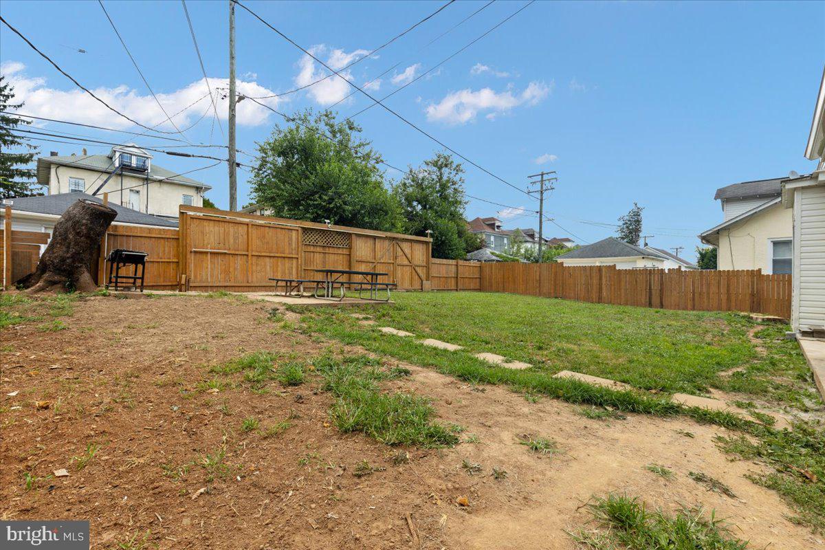3910 Chatham Road Baltimore, MD 21207 - Photo 61 of 71 a view of a backyard