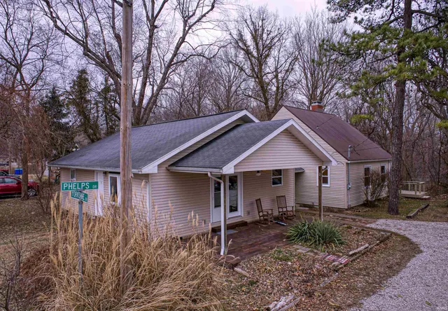 $395,000 | 1 Yorkshire Drive, Newburgh, IN 47630