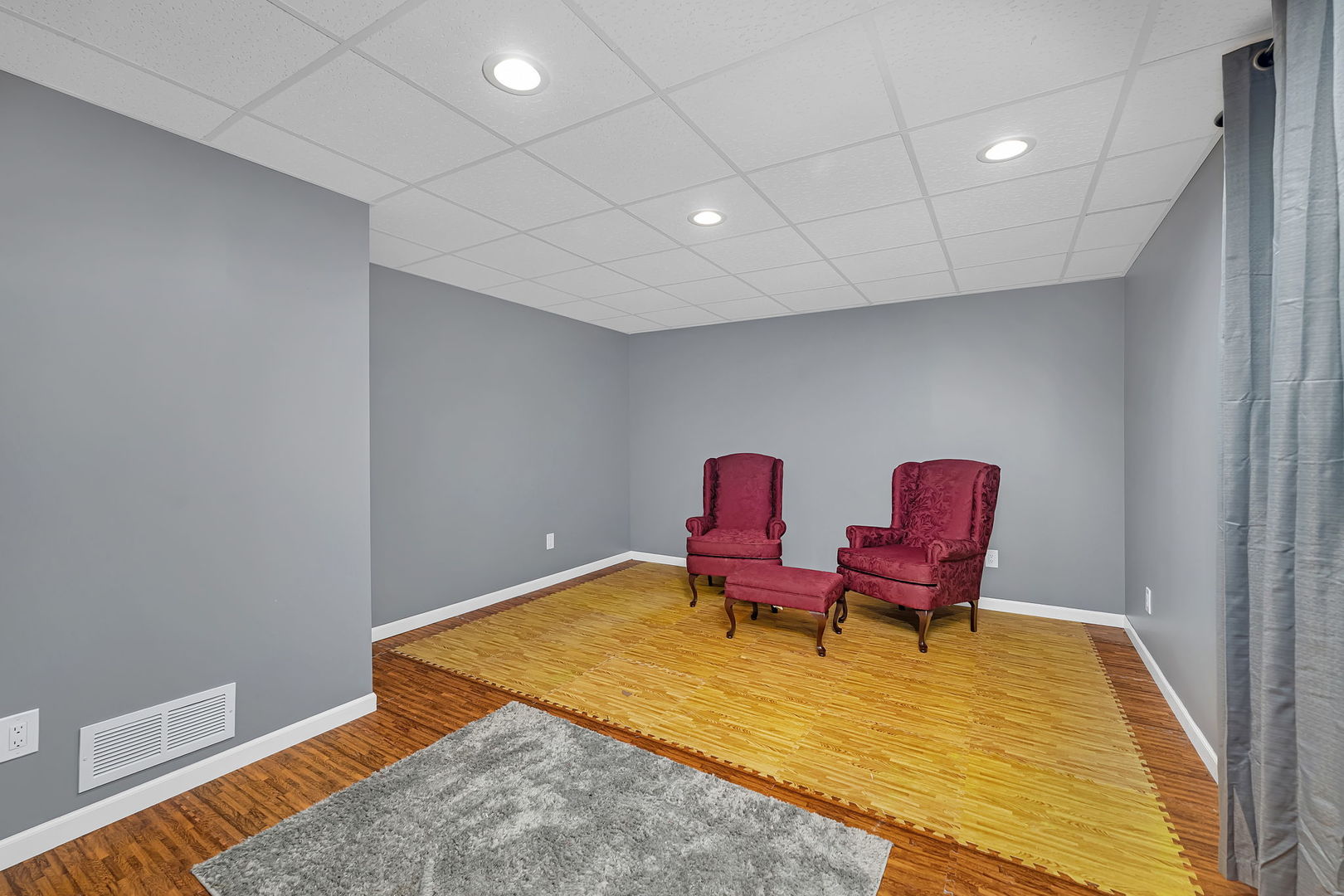 307 West Main Street Gardner, IL 60424 - Photo 26 of 35
