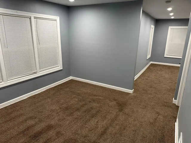 $1,500 | 12005 South La Salle Street, Unit 2, Chicago, IL 60628