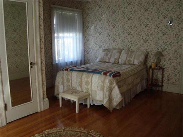 21 Morningside Road Worcester, MA 01602 - Photo 13 of 16