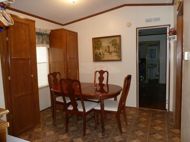 884 Griffith Hill Road Ferrum, VA 24088 - Photo 17 of 25 18 Single Wide Dining Area
