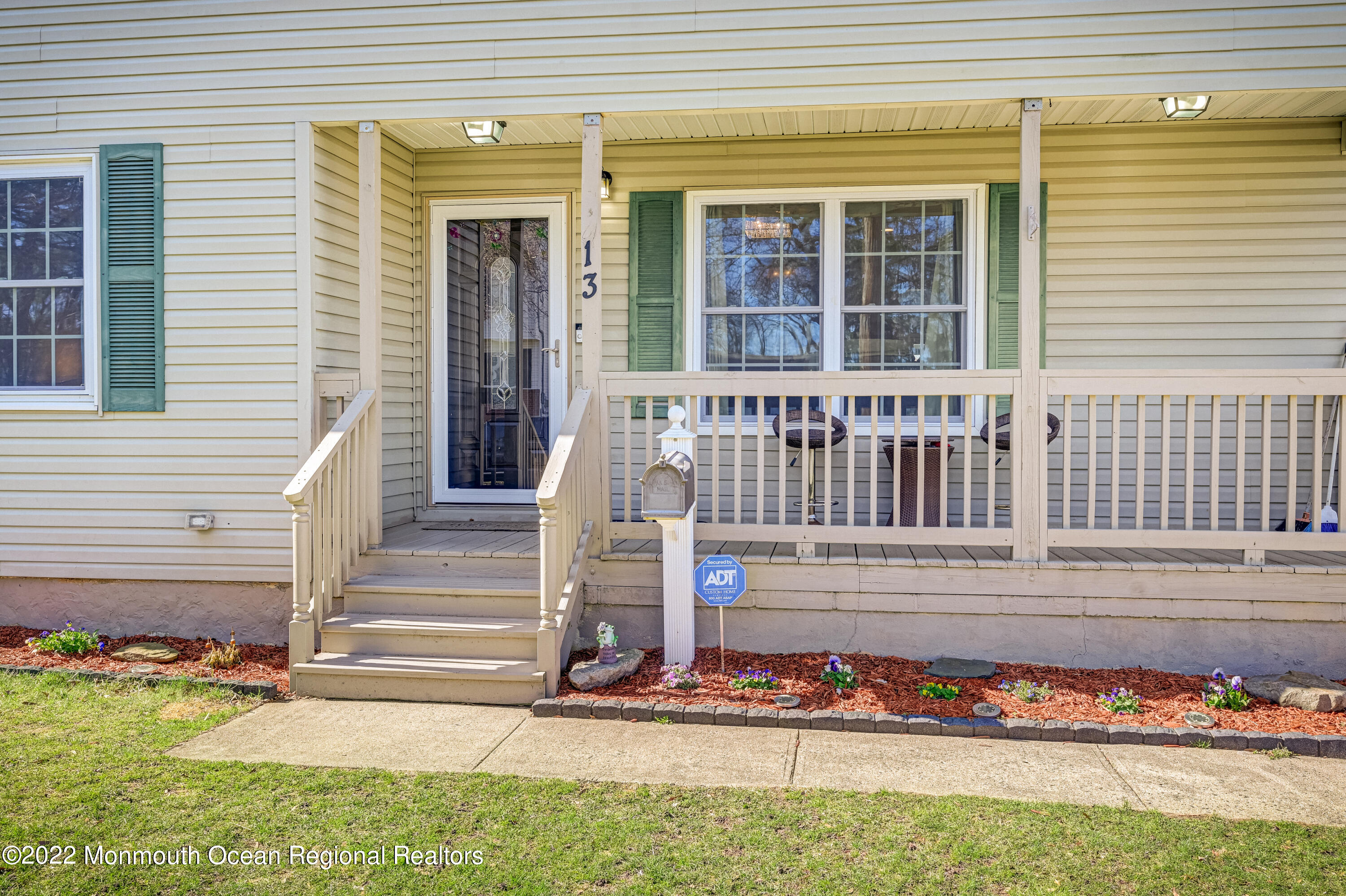 13 Willow Street Hazlet, NJ 07730 - Photo 4 of 17 13_willow_st_004