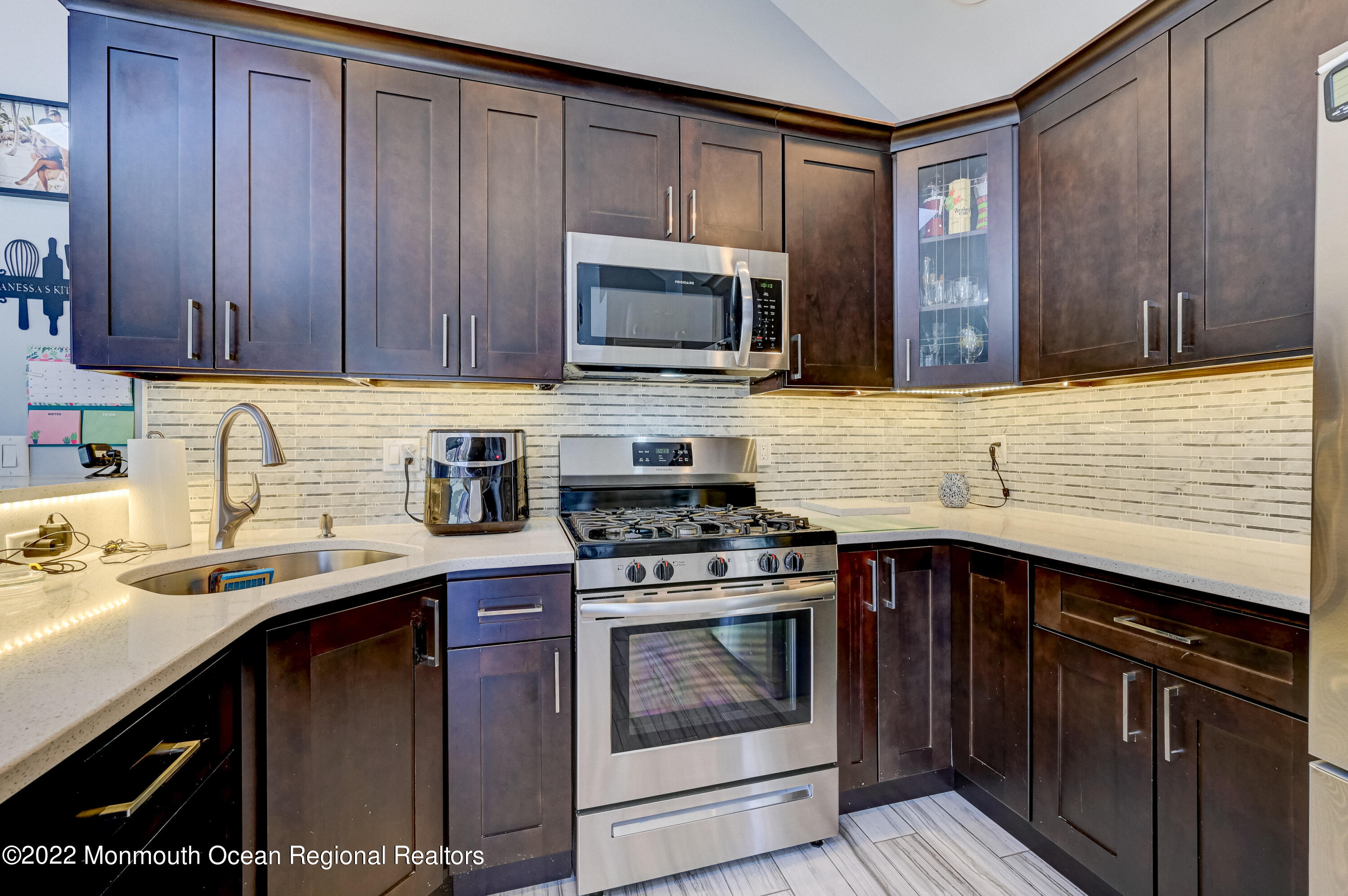 13 Willow Street Hazlet, NJ 07730 - Photo 9 of 17 13_willow_st_015