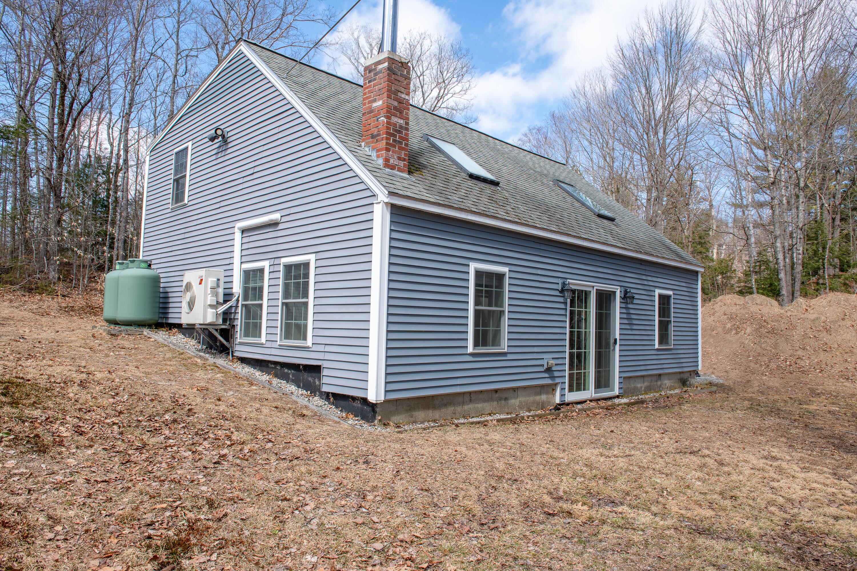 407 Hebron Road South Paris, ME 04281 - Photo 3 of 24 DSC_0158-HDR-Edit