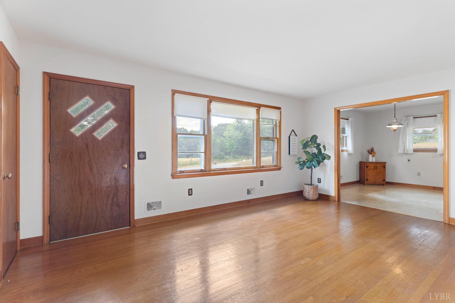 3461 Brights Road Gretna, VA 24557 - Photo 4 of 51 Gallery Image 4