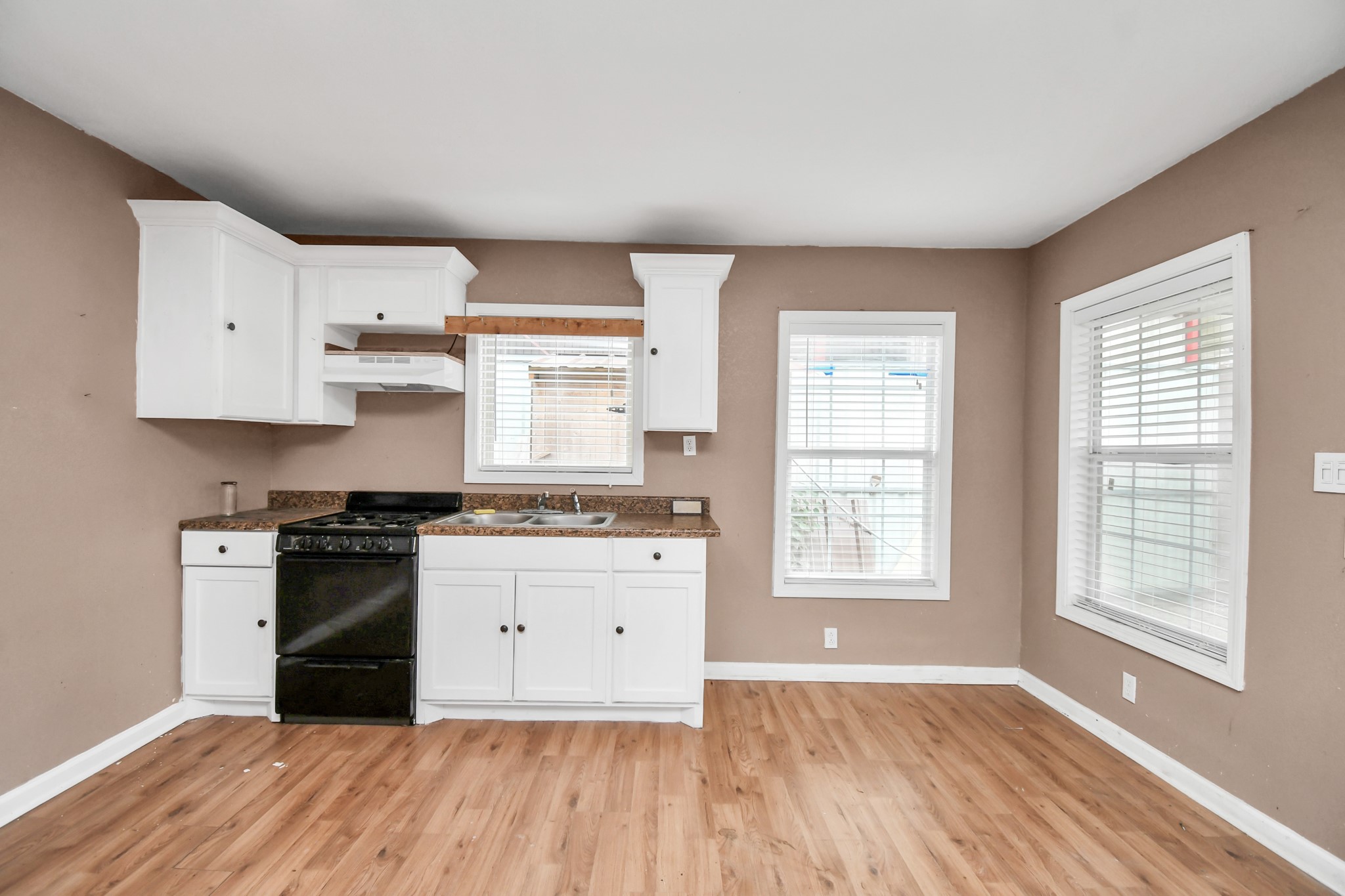 1008 Vista Road Pasadena, TX 77504 - Photo 33 of 50