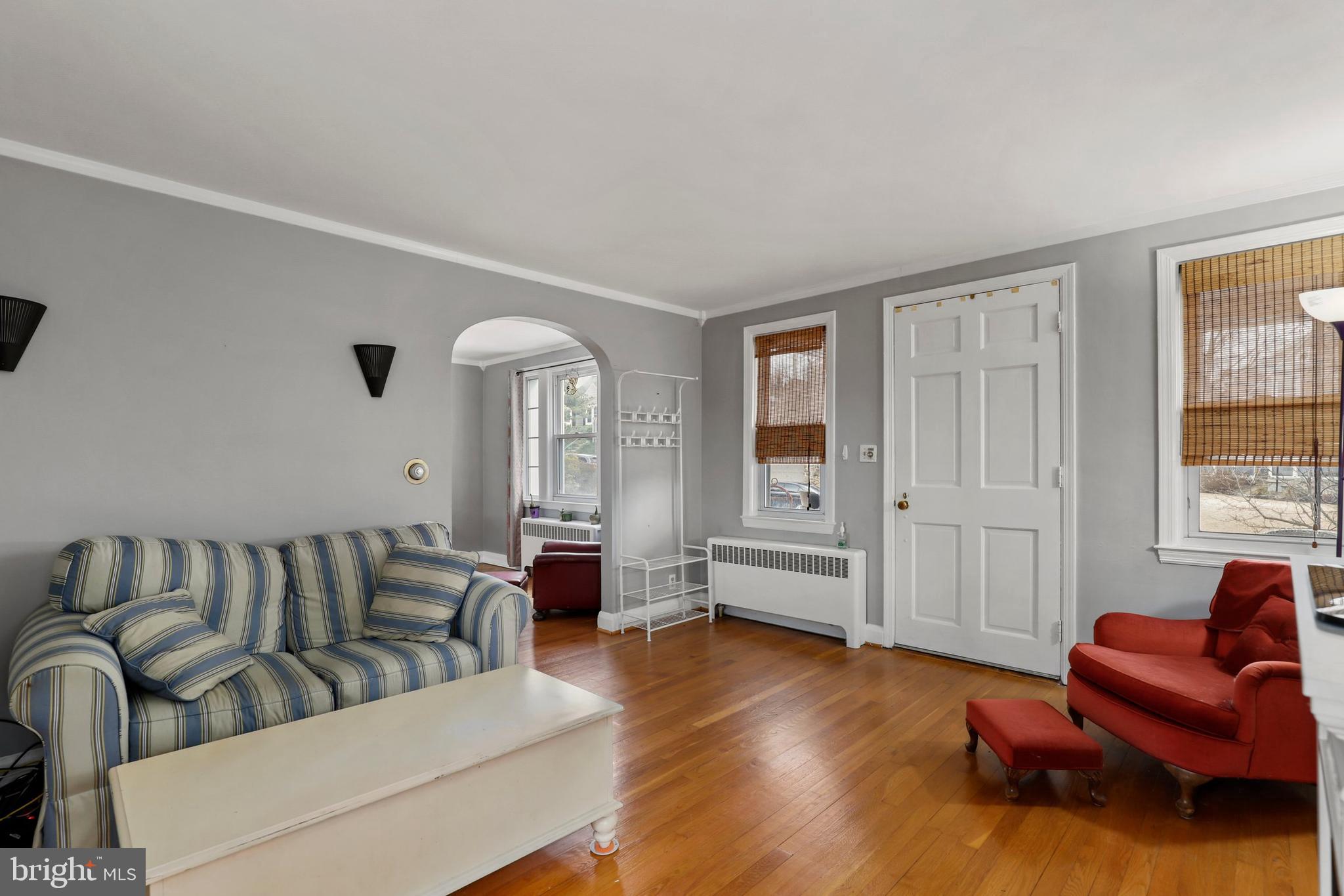 806 Warwick Road Baltimore, MD 21229 - Photo 4 of 27
