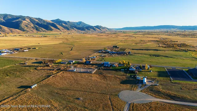 $185,000 | Lot 4 Electric Avenue, Grover, WY 83122