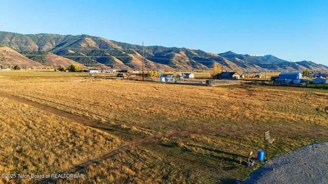 $185,000 | Lot 4 Electric Avenue, Grover, WY 83122