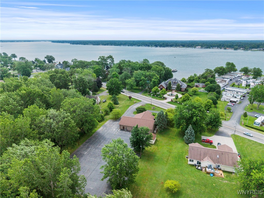 2099 River Road Wheatfield, NY 14304 - Photo 20 of 22