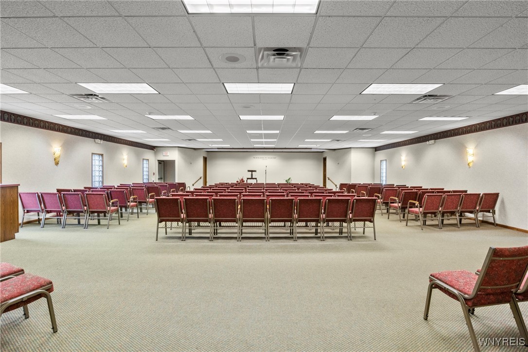 2099 River Road Wheatfield, NY 14304 - Photo 7 of 22