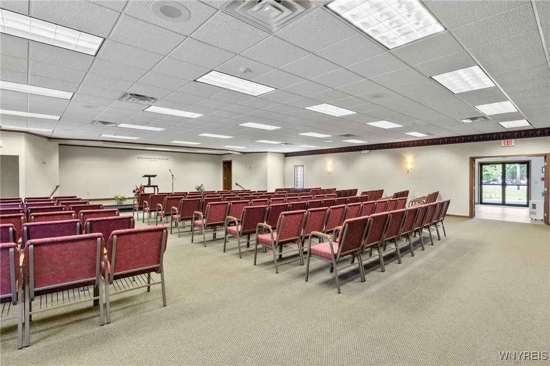 2099 River Road Wheatfield, NY 14304 - Photo 8 of 22