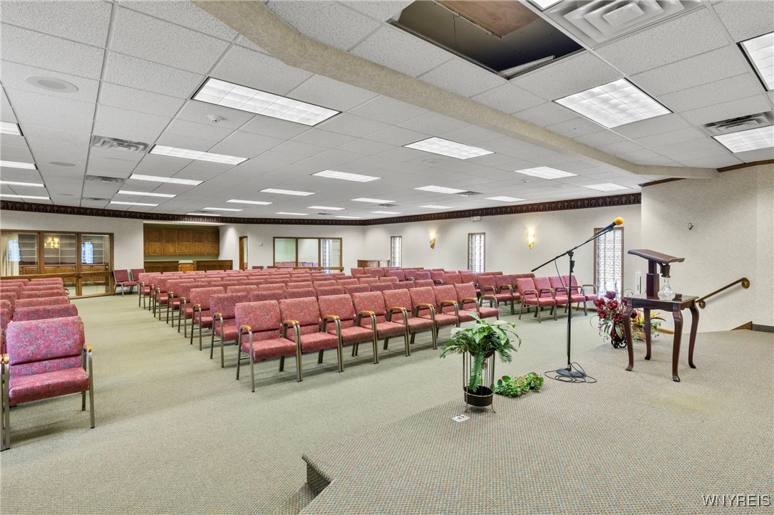 2099 River Road Wheatfield, NY 14304 - Photo 10 of 22