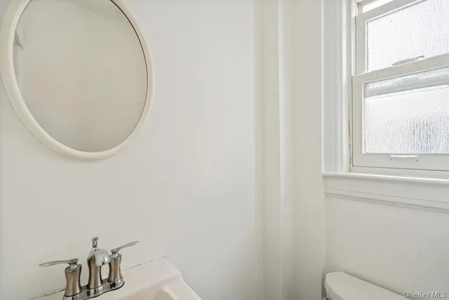 $735,000 | 80 Munro Boulevard, Valley Stream, NY 11581