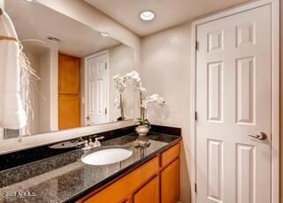 1125 East Broadway Road, Unit 118 Tempe, AZ 85282 - Photo 6 of 12 Bathroom 1