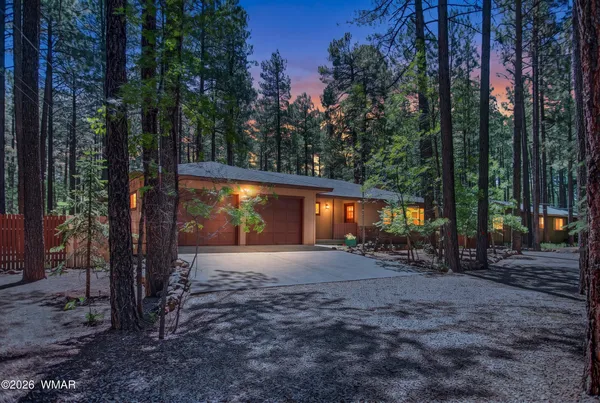 $675,000 | 8745 Country Club Drive, Pinetop, AZ 85935