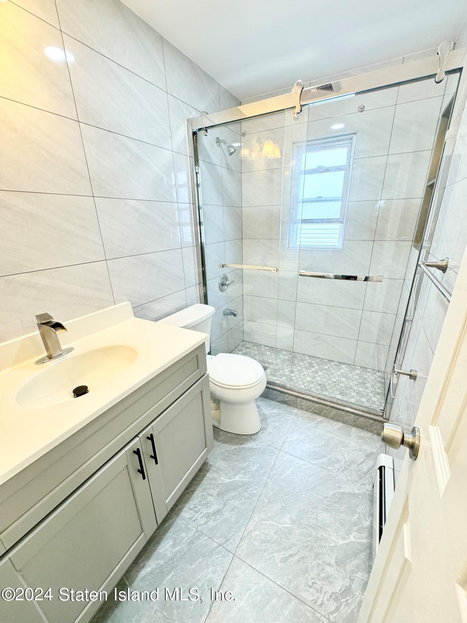 Undisclosed Address Staten Island, NY 10314 - Photo 4 of 5 bath