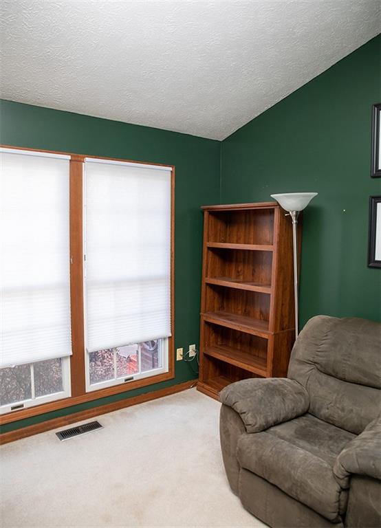 333 Rocky Ridge Road Bethel Park, PA 15102 - Photo 9 of 25 Gallery Image 9