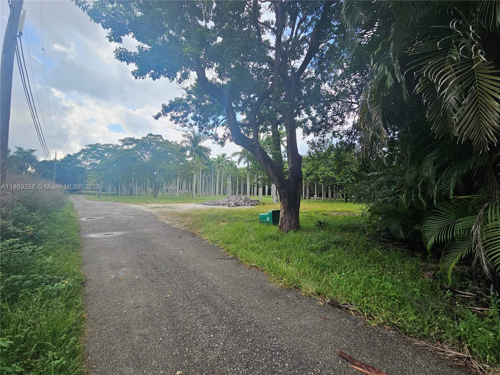 15101 Southwest 27th Street Davie, FL 33331 - Photo 6 of 43 a view of outdoor space