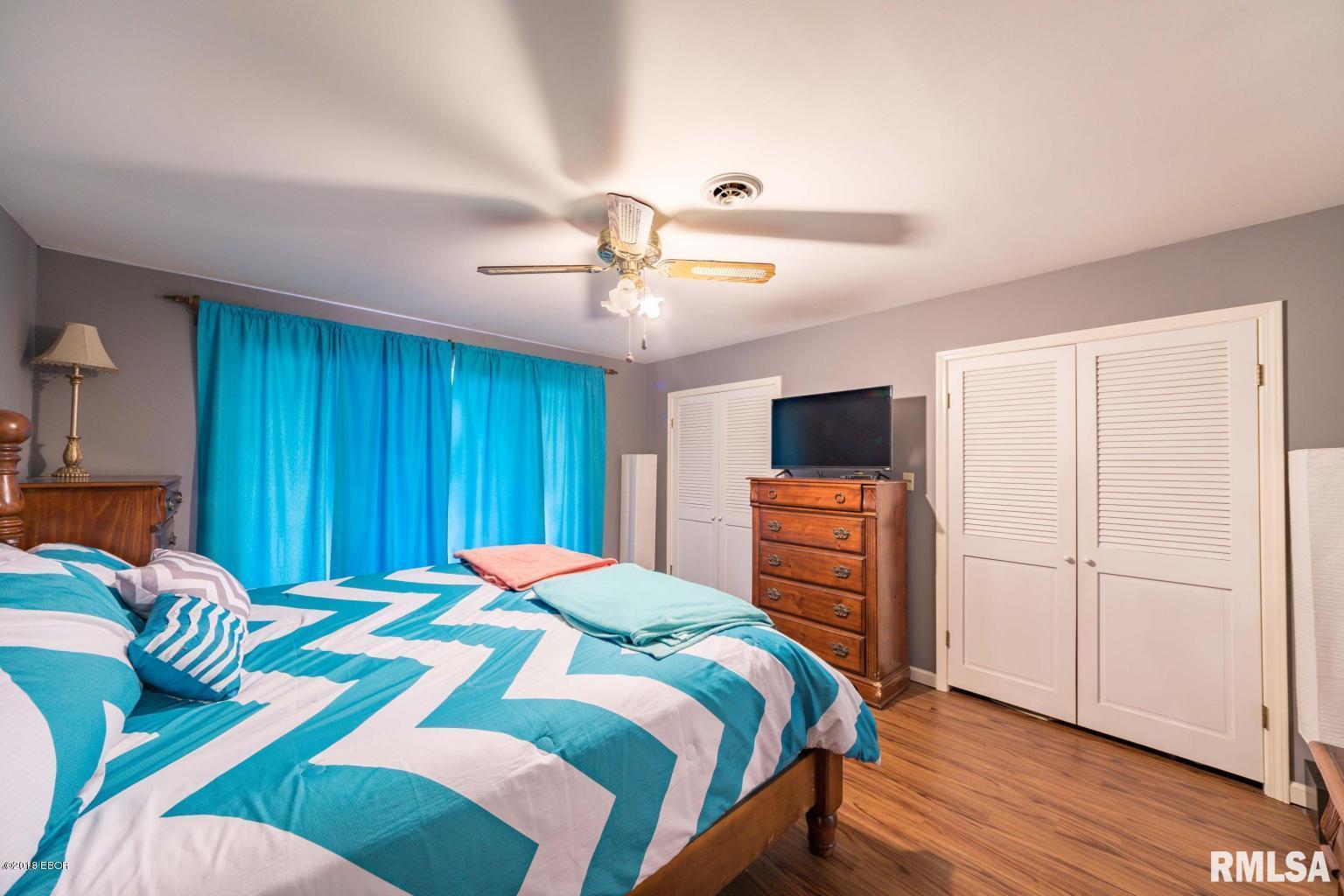 2216 Weaver Road Herrin, IL 62948 - Photo 13 of 21 Gallery Image 13
