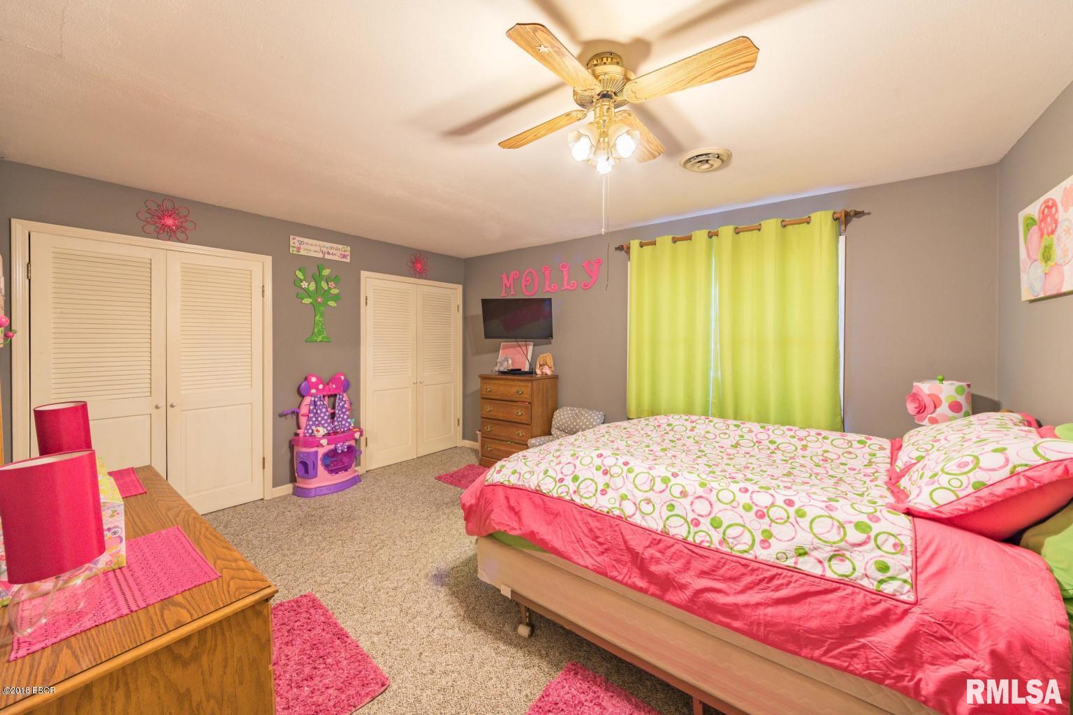 2216 Weaver Road Herrin, IL 62948 - Photo 17 of 21 Gallery Image 17