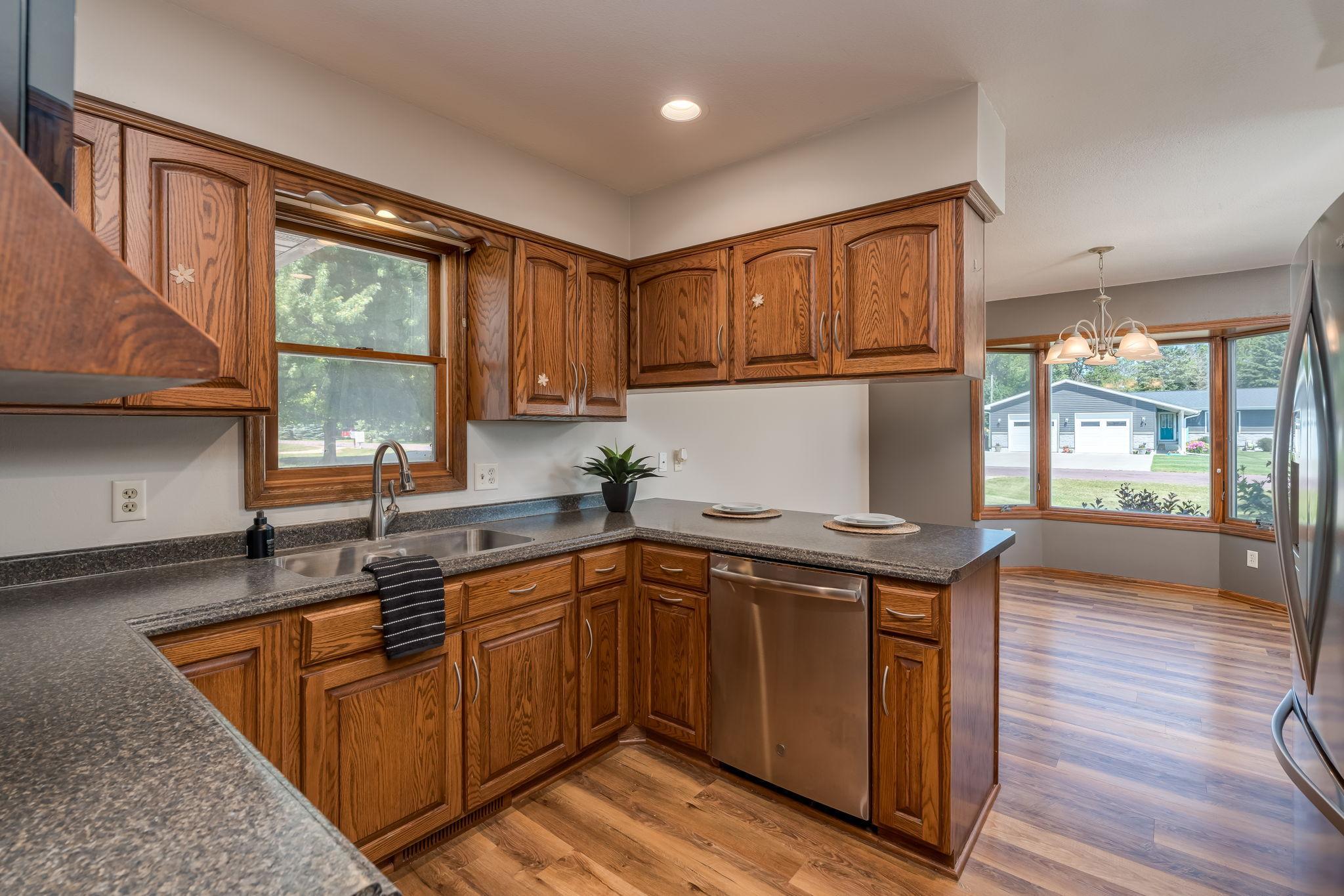432 3rd Avenue Pemberton, MN 56078 - Photo 11 of 41