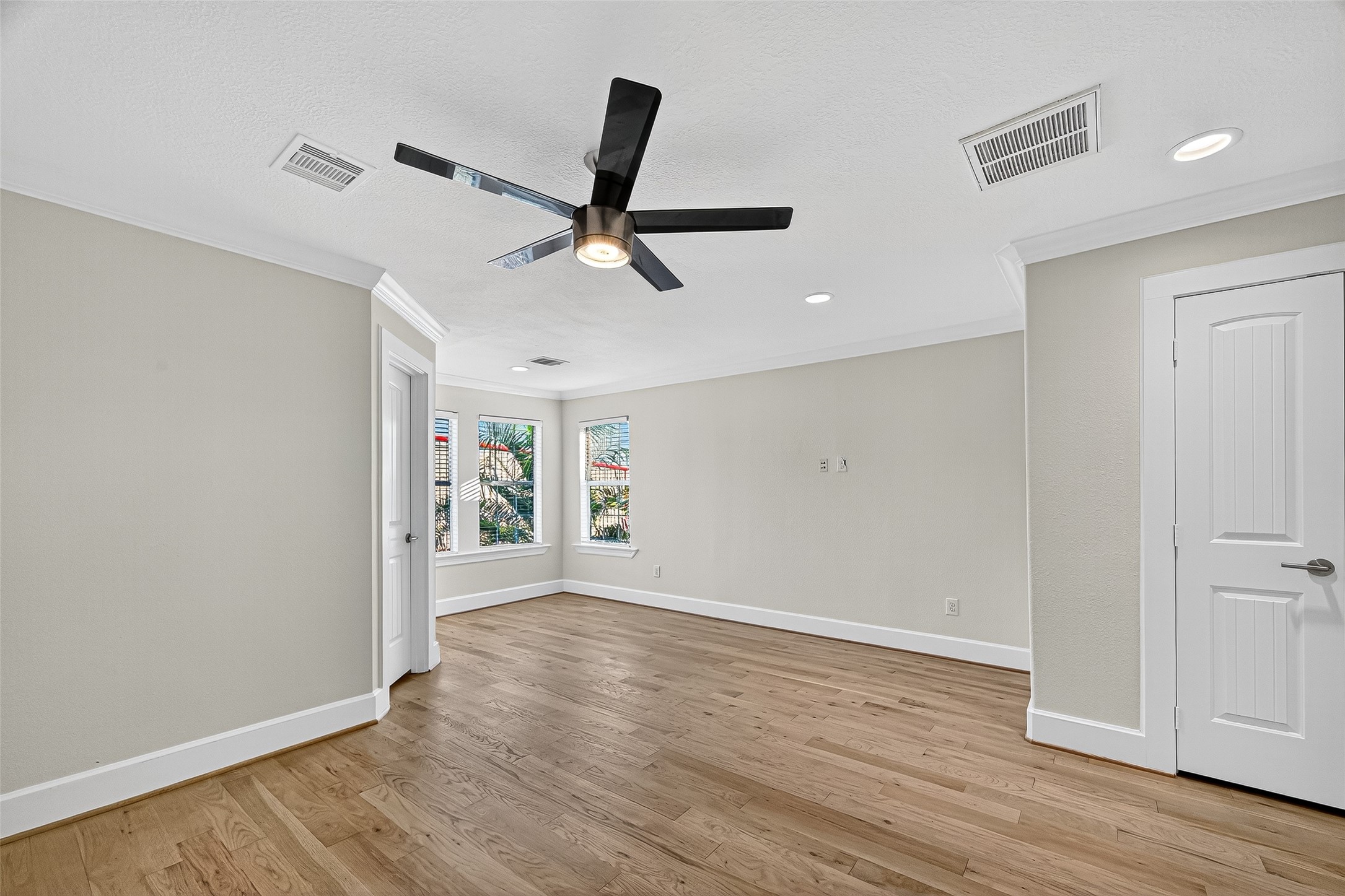 312 Marcella Street Houston, TX 77091 - Photo 23 of 46