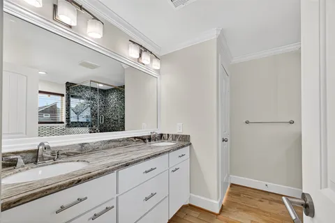 $859,000 | 312 Marcella Street, Houston, TX 77091