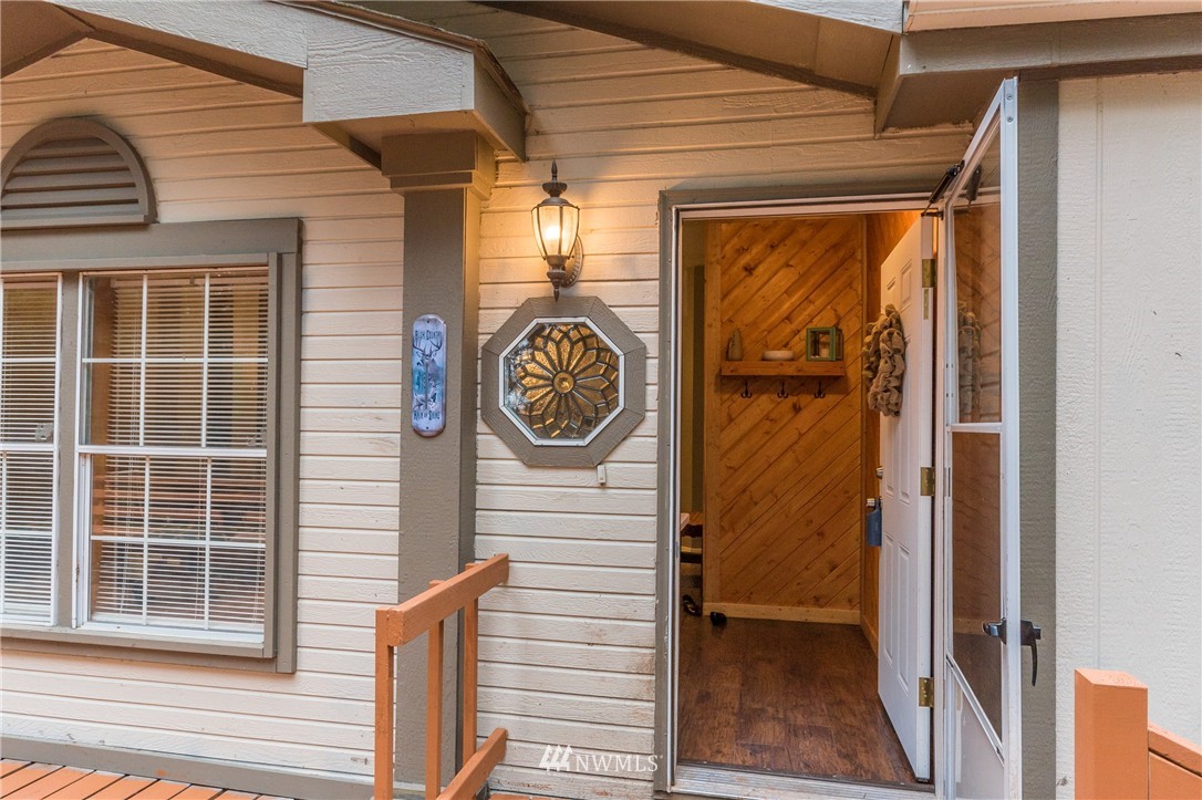 606 Race Road Coupeville, WA 98239 - Photo 4 of 25 Gallery Image 4