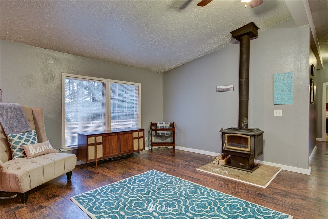 606 Race Road Coupeville, WA 98239 - Photo 6 of 25 Gallery Image 6