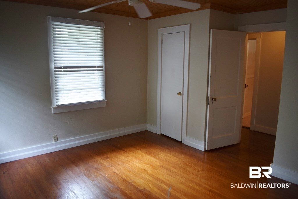 352 South Summit Street Fairhope, AL 36532 - Photo 38 of 49 Bedroom 2