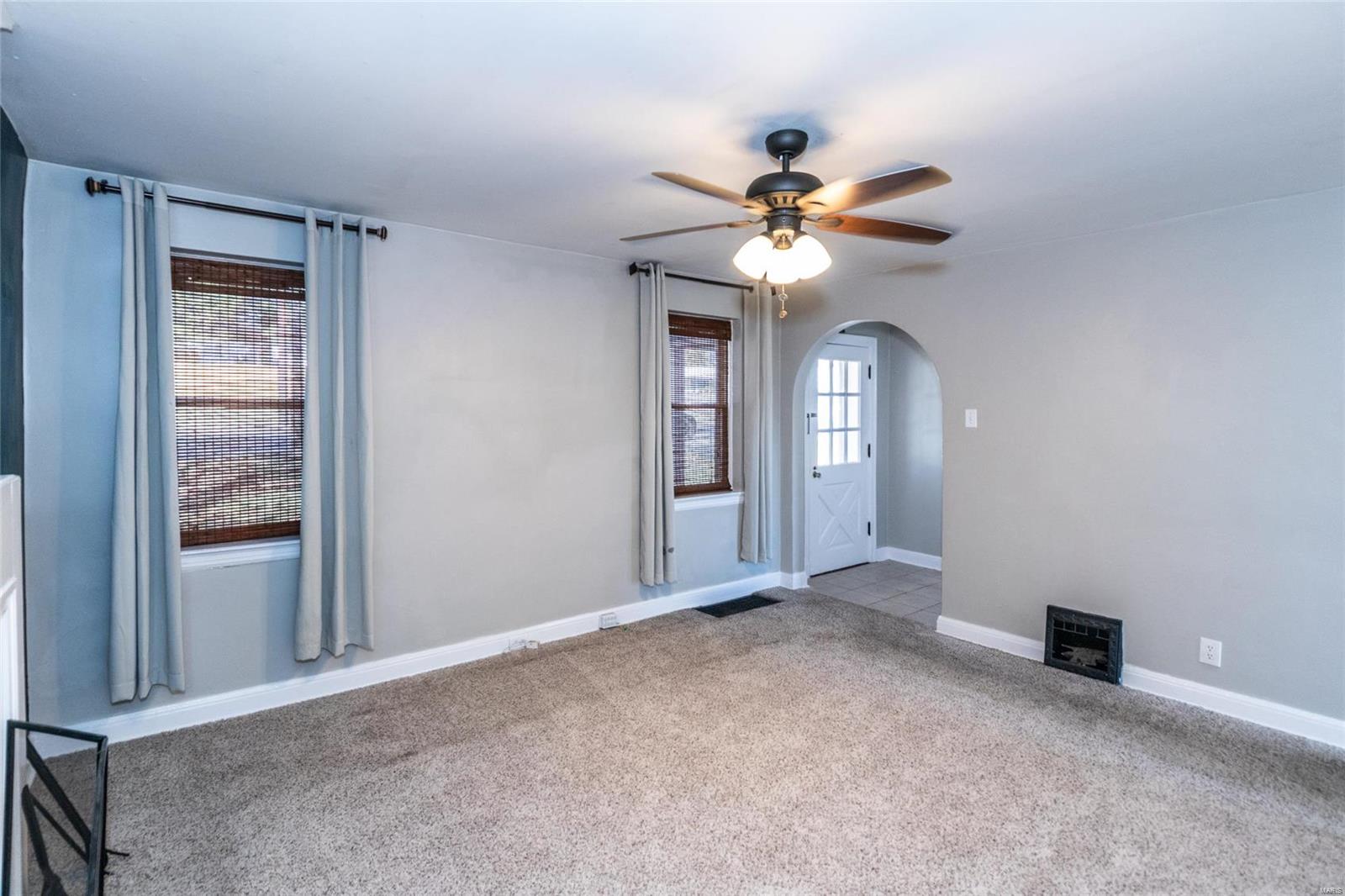 2820 Telegraph Road St. Louis, MO 63125 - Photo 4 of 47 Gallery Image 4