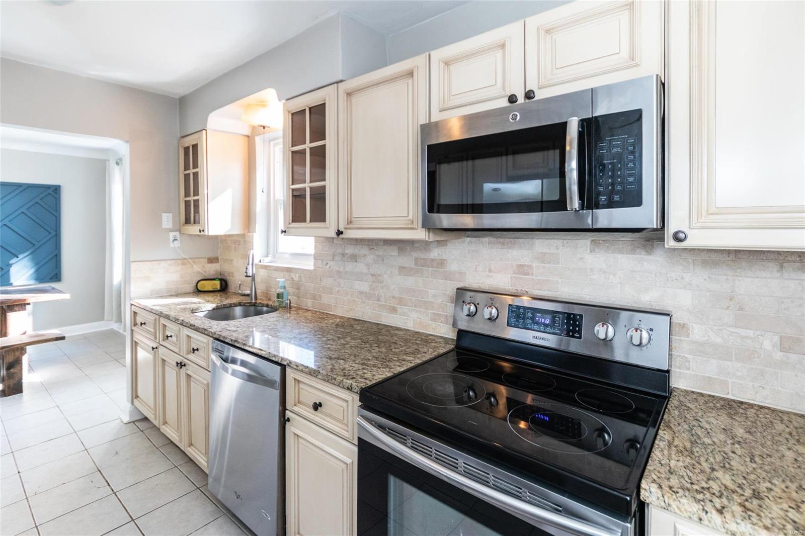 2820 Telegraph Road St. Louis, MO 63125 - Photo 9 of 47 Gallery Image 9