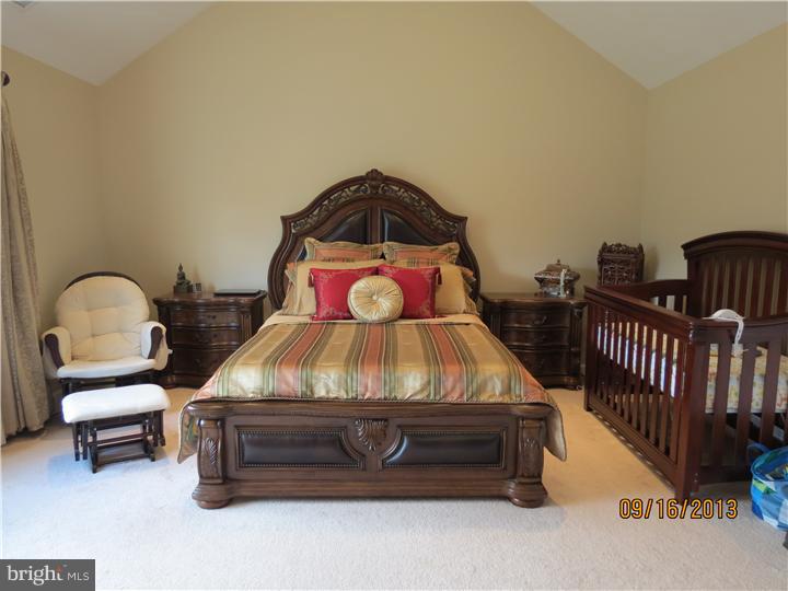 419 Flock Road Hamilton, NJ 08619 - Photo 12 of 21